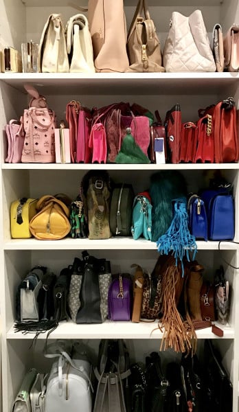 closet armario prateleiras bolsas organizar cor estilo modelo organizacao 348x600 1