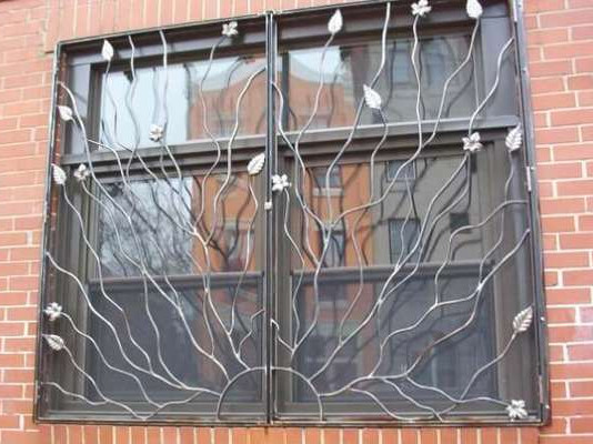grades-para-janelas-personalizadas-design-criativo-folhas-ferro